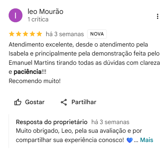 Avaliação cinco estrelas de Leo Mourão no Google elogiando a clareza e a paciência de Emanuel Martins na demonstração gratuita